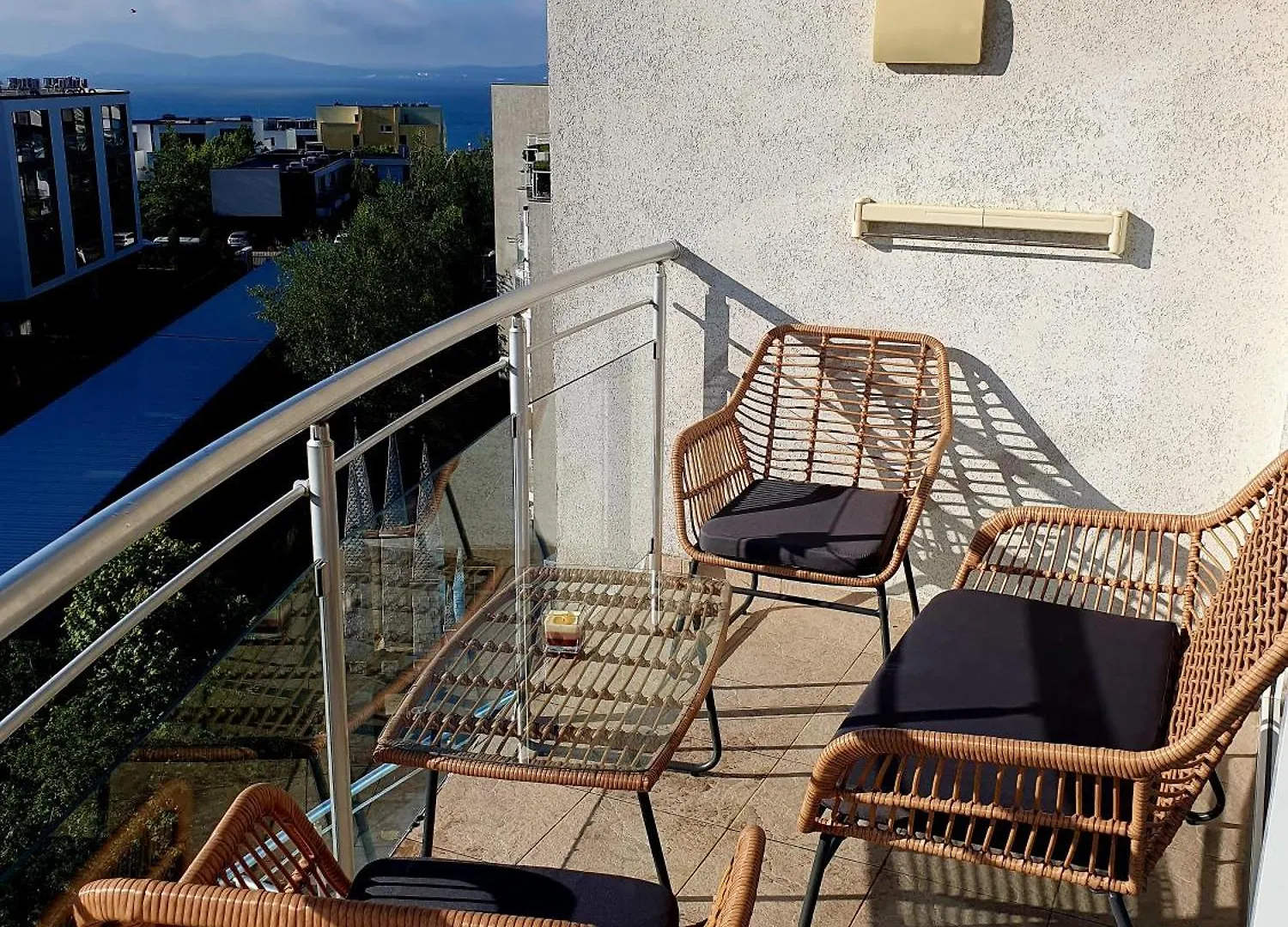 Elena'S Lux Aparthotel - Town & Sea View - Atlantis Spa Sarafovo